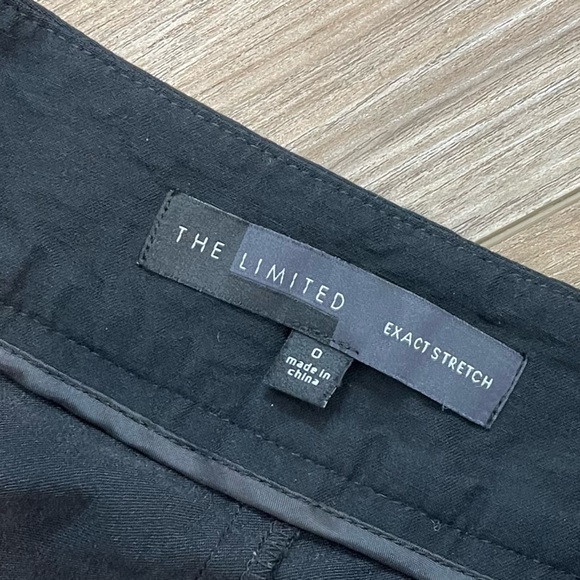 The Limited 0 Pencil Skirt - Picture 3 of 3